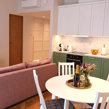 Tiffany Apartment